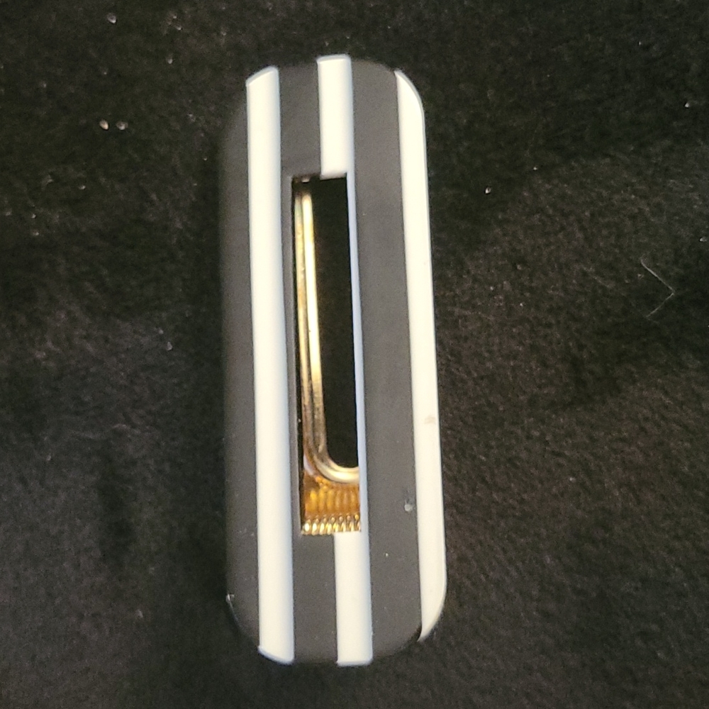 Hair clip